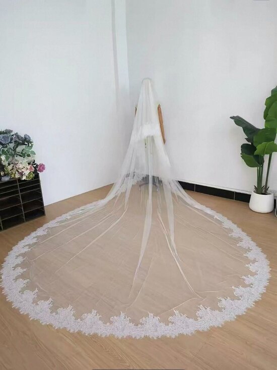 Royal Floral Lace Wedding Veil
